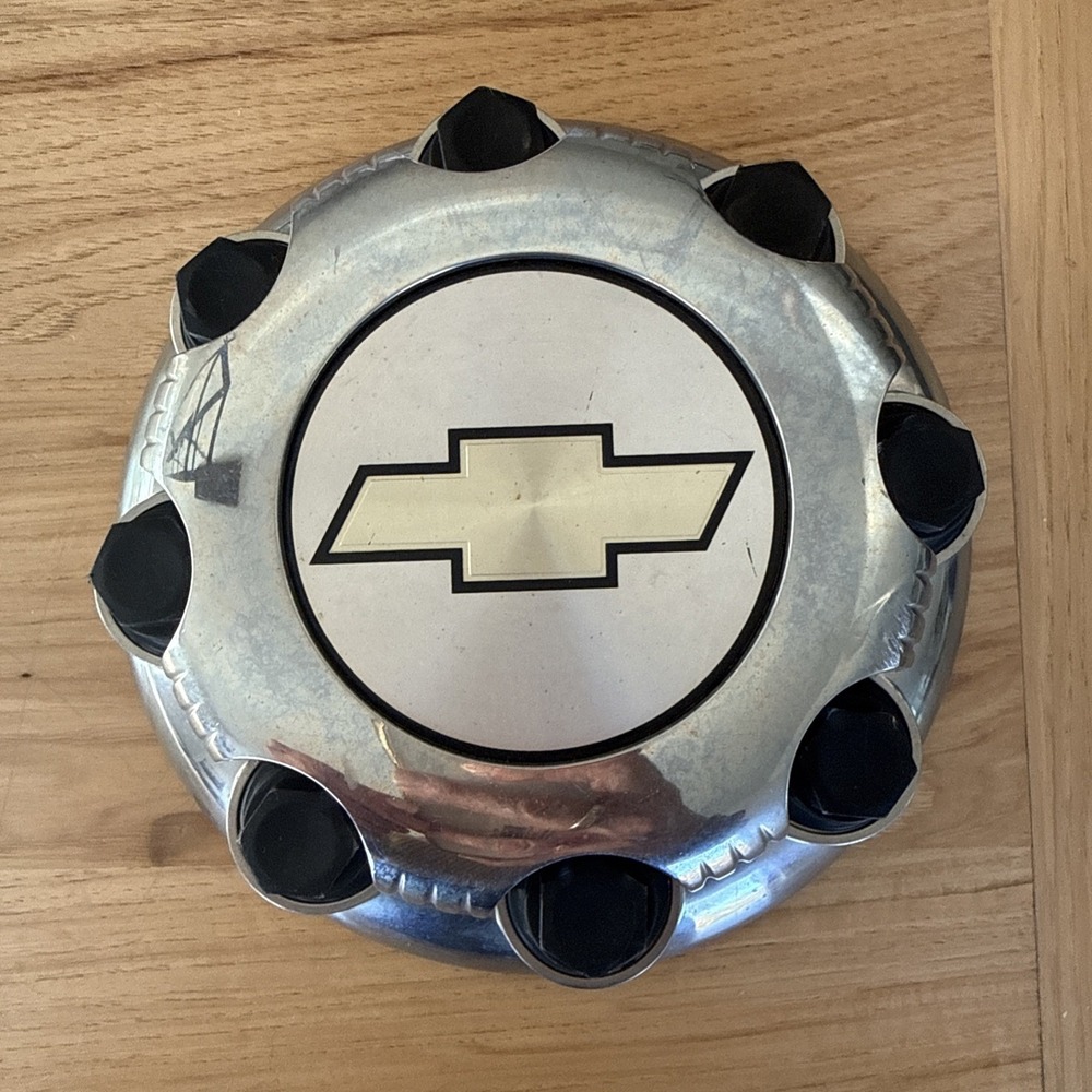 Chevy 2500 Express Van 9597161 OEM Wheel Center Rim Cap Hub 8 Lug Cover